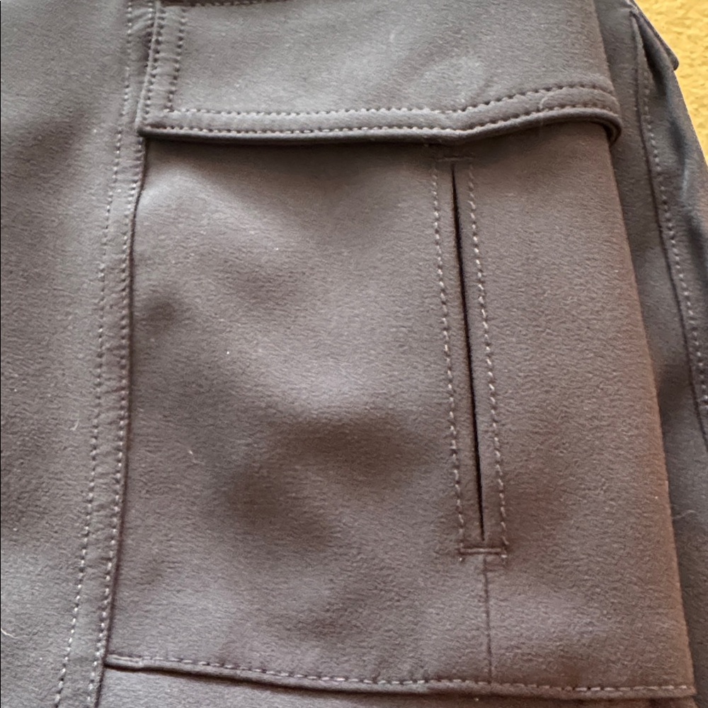 Athleta Endless High Rise Cargo Pant 10 Reg. - Picture 7 of 8